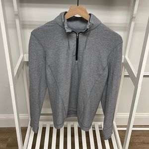 Long Sleeve Lululemon 1/2 surge zip pullover size S